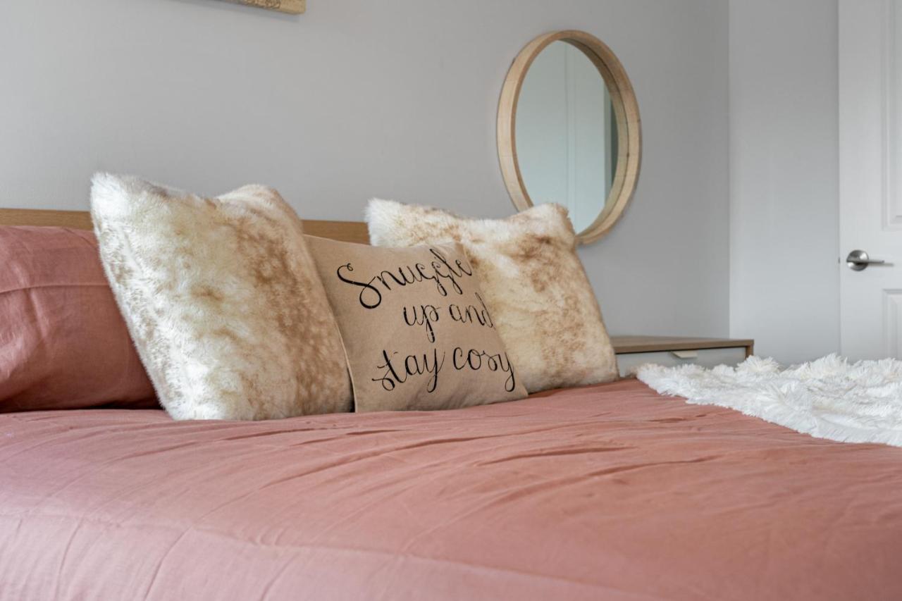 Contemporary Luxury 4 Bedroom House Near Downtown YYC Eksteriør bilde