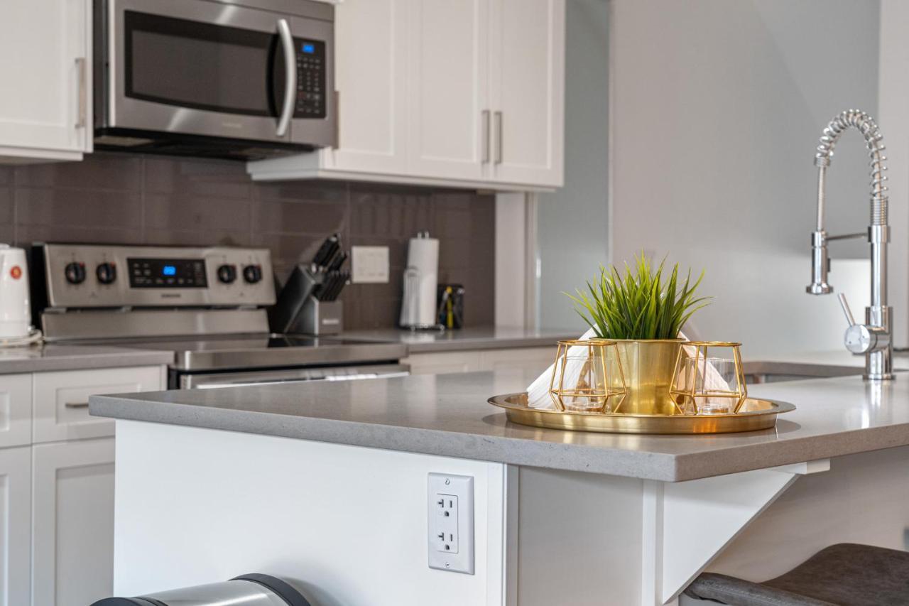 Contemporary Luxury 4 Bedroom House Near Downtown YYC Eksteriør bilde